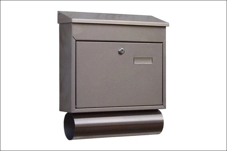Boîte aux lettres individuelle en acier avec porte-journaux